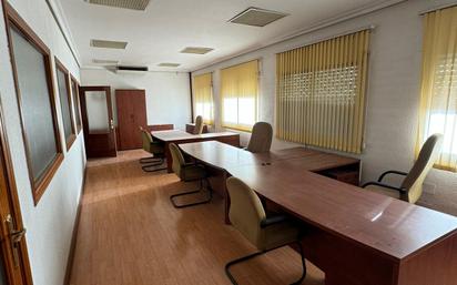 Office to rent in Illescas  with Air Conditioner, Heating and Furnished