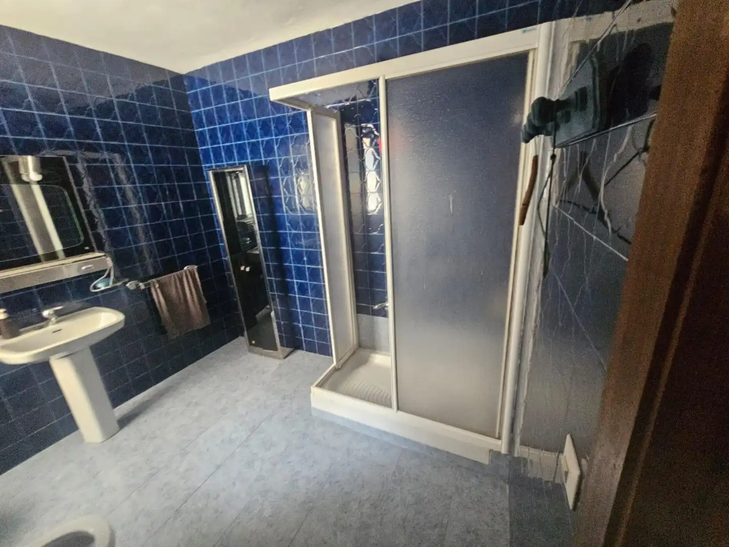 Bathroom of Houses for sale in Córdoba