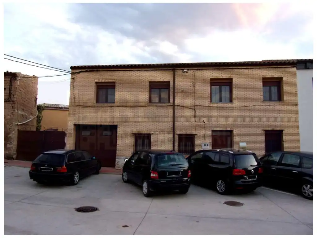 Casa amb terrassa en venda a Cervera del Río Alhama, imagen 2