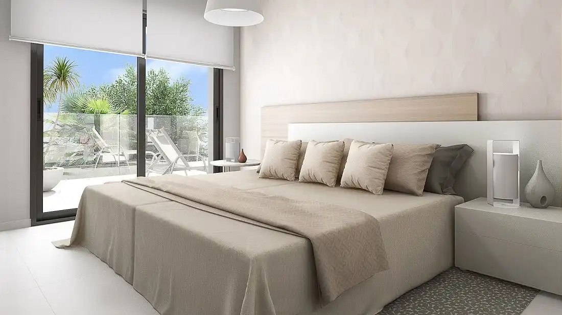 Habitación de Apartamento en venta en Estepona con Aire acondicionado, Calefacción y Terraza