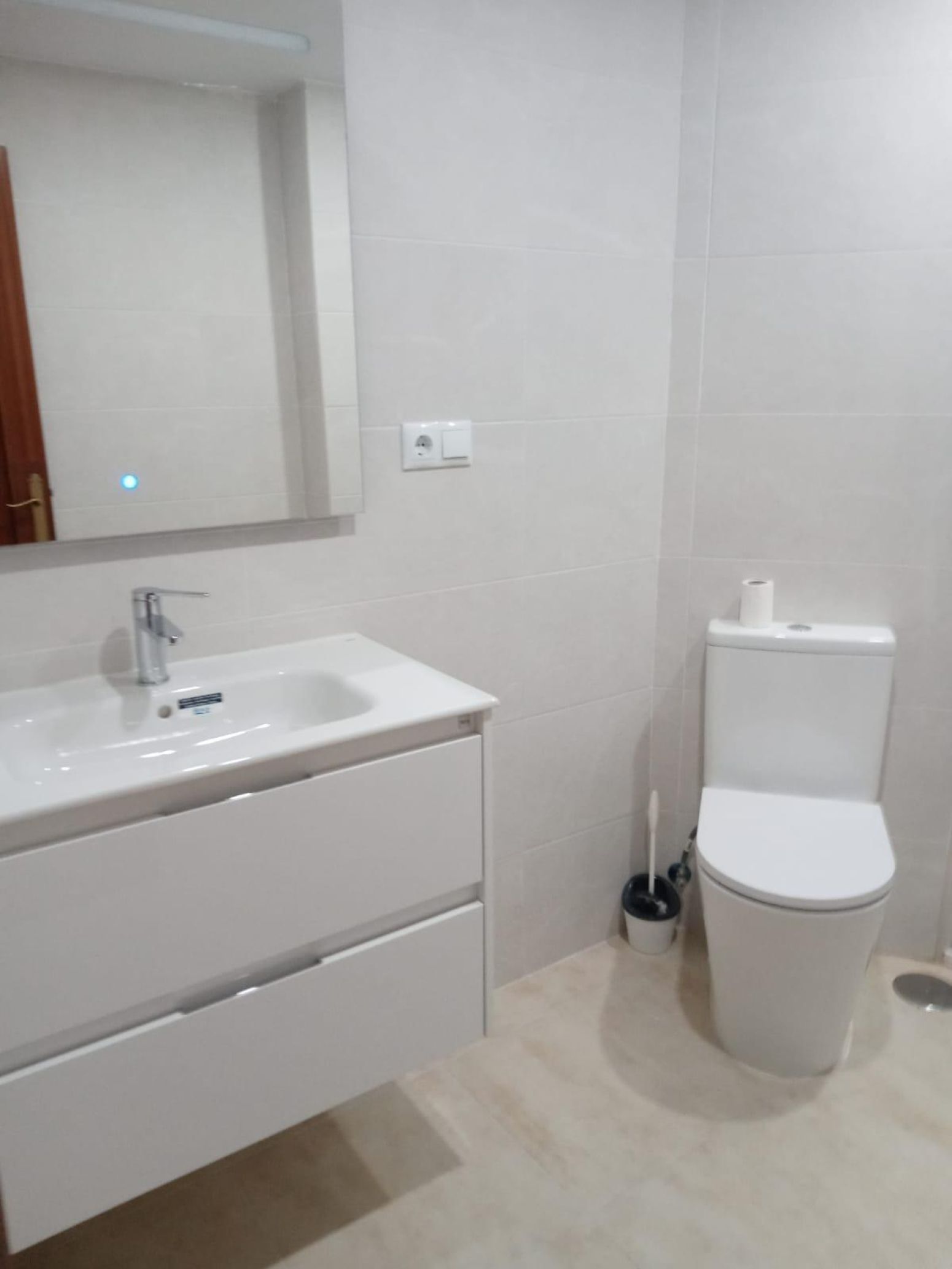Flat to rent in Torrelavega - Avenida CABUERNIGA, Nueva Ciudad