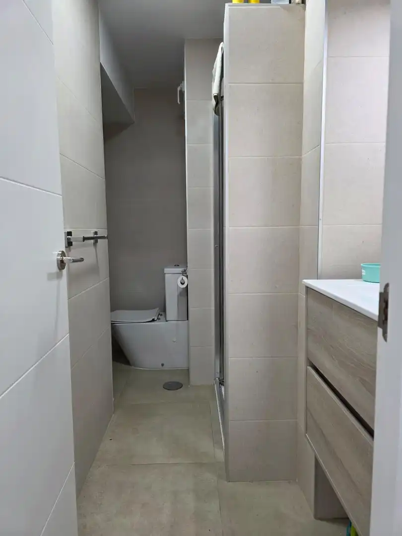 Bathroom of Flat for sale in Cádiz  with Air Conditioner and Terrace