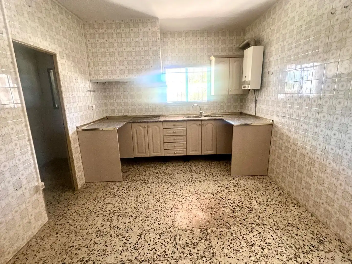 Kitchen of Houses for sale in Serradilla