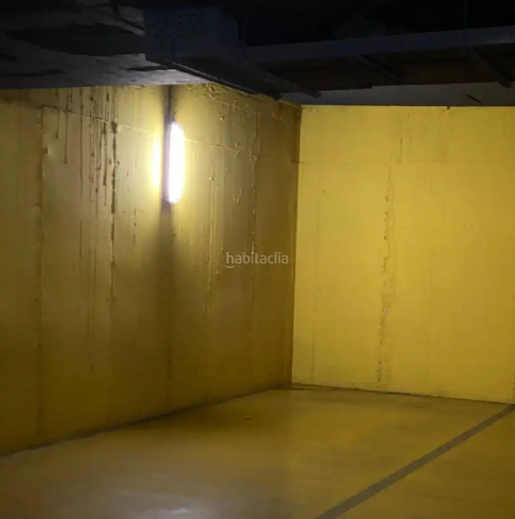 Parking to rent in Carrer de Bonavista 6