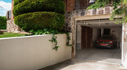 Foto 2 de Casa o chalet en venta en Calle Suiza, Peñas Albas - Zulema, Villalbilla