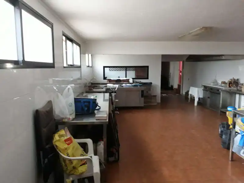 Kitchen of Buildings for sale in Baños de la Encina
