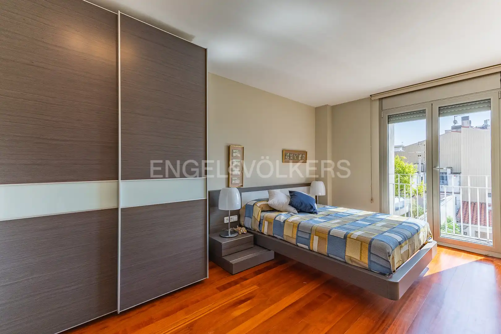 Bedroom of Duplexes for rent in Mataró  with Air Conditioner, Heating and Parquet flooring