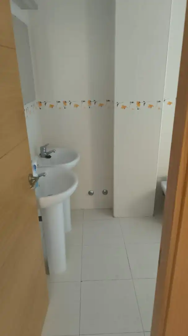 Baño de Piso en venta en Villalón de Campos con Calefacción, Terraza y Horno