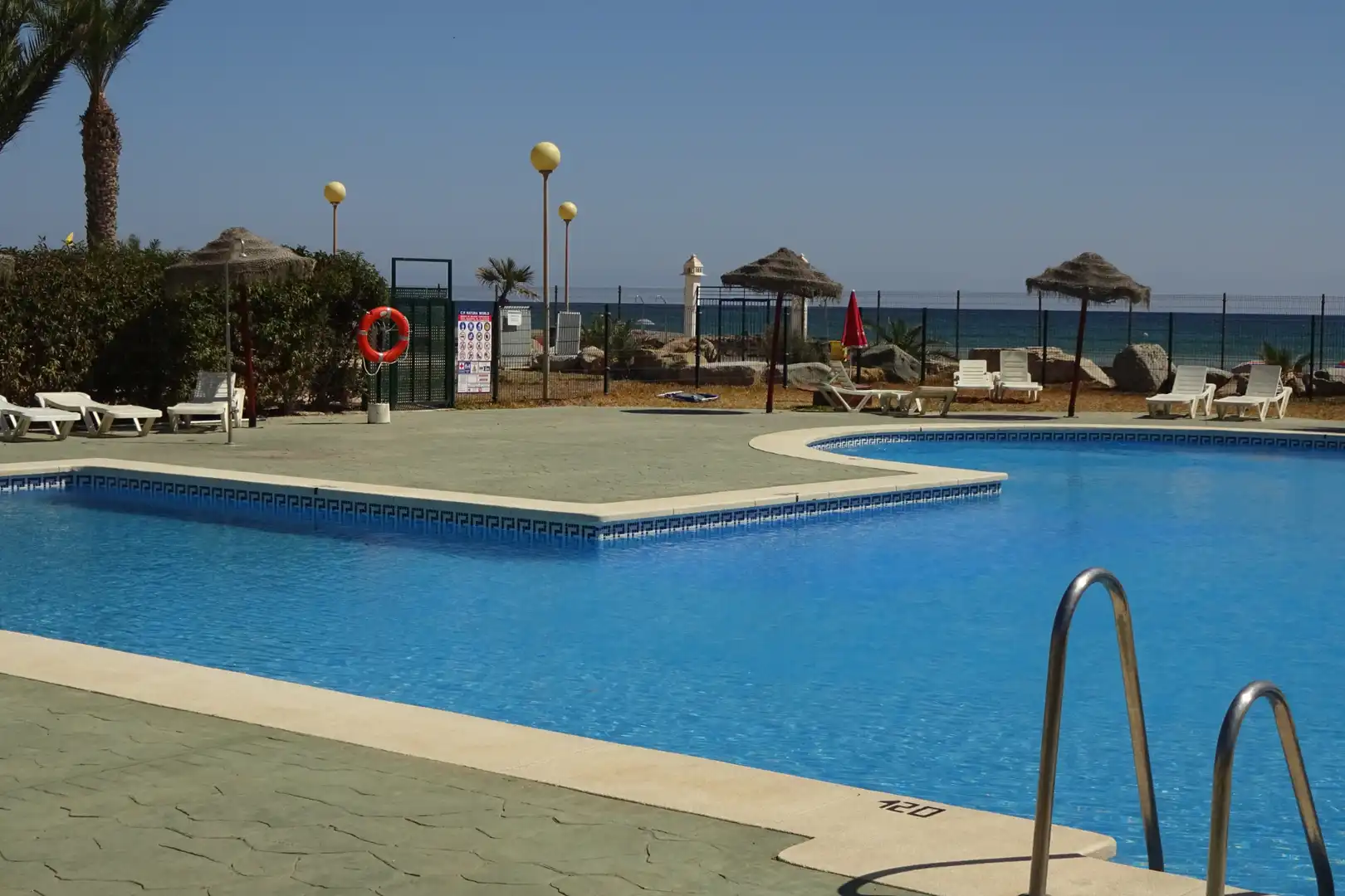 Swimming pool of Detached homes for rent in Vera  with Air Conditioner, Heating and Terrace