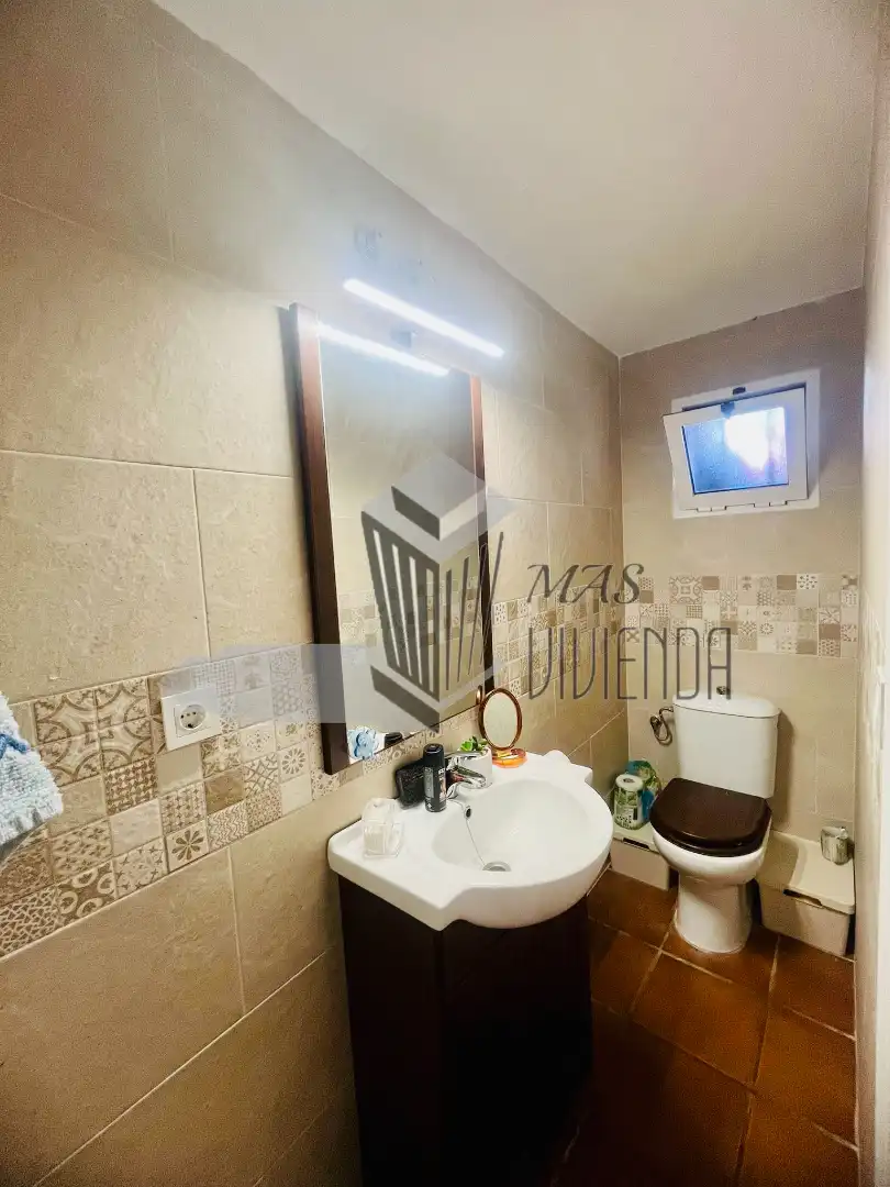 Bathroom of Detached homes for sale in Algeciras
