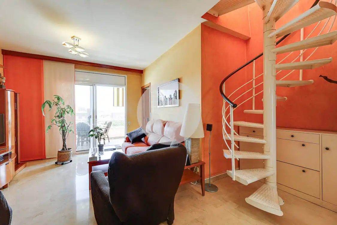 Sala de estar de Ático en venta en Gavà con Aire acondicionado, Calefacción y Terraza