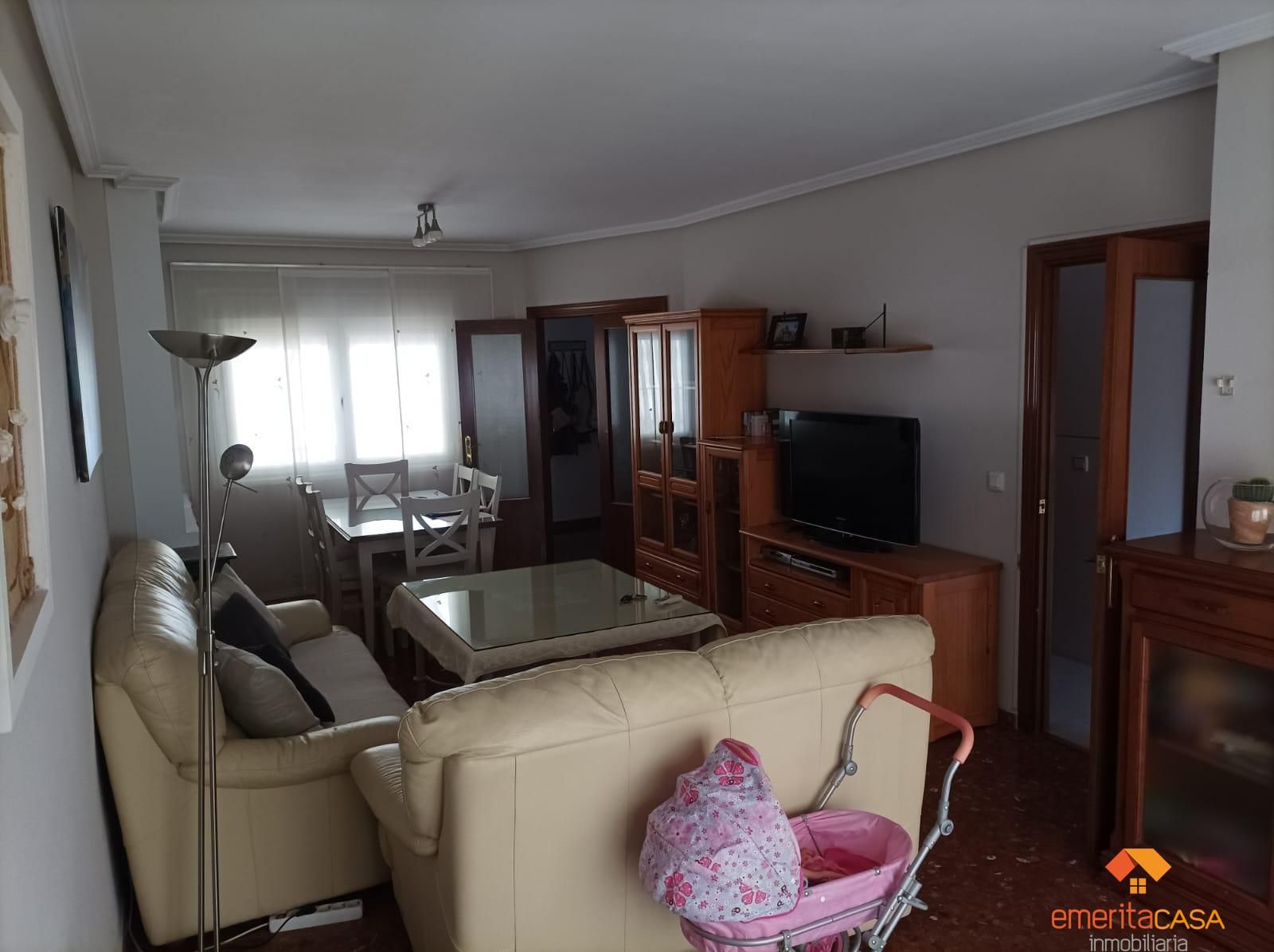 Sala d'estar de Casa o xalet en venda en Mérida