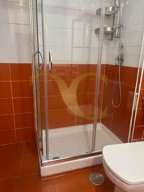 Flat for rent in Cortes - Huertas
