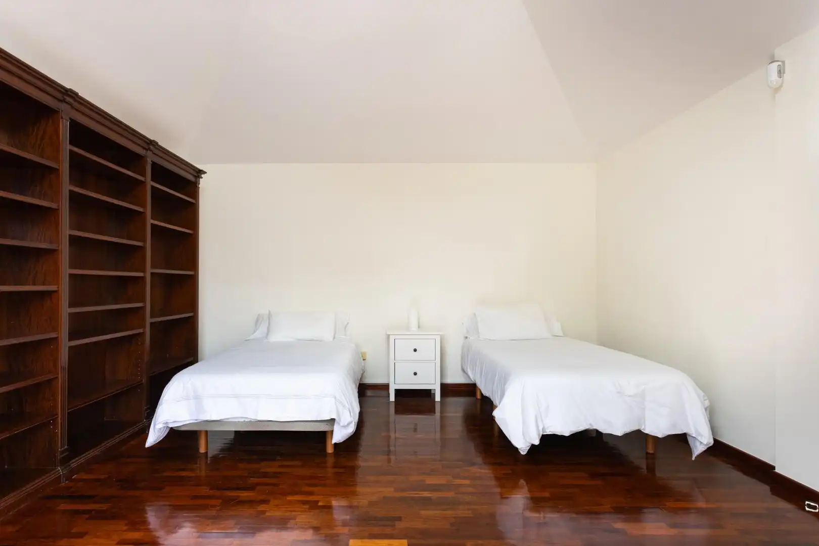 Habitación de Casa o chalet en venta en Puerto de la Cruz con Calefacción, Jardín privado y Parquet