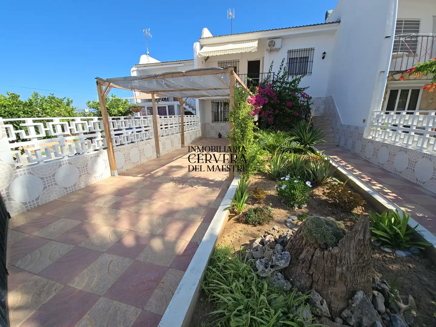 Vista exterior de Casa adosada en venta en Peñíscola / Peníscola