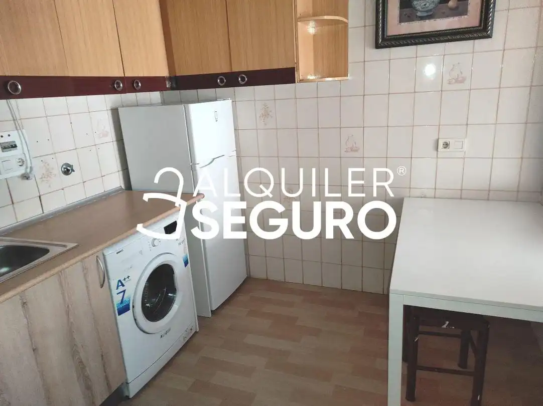 Flat with lift to rent in Gazteluondo, imagen 4
