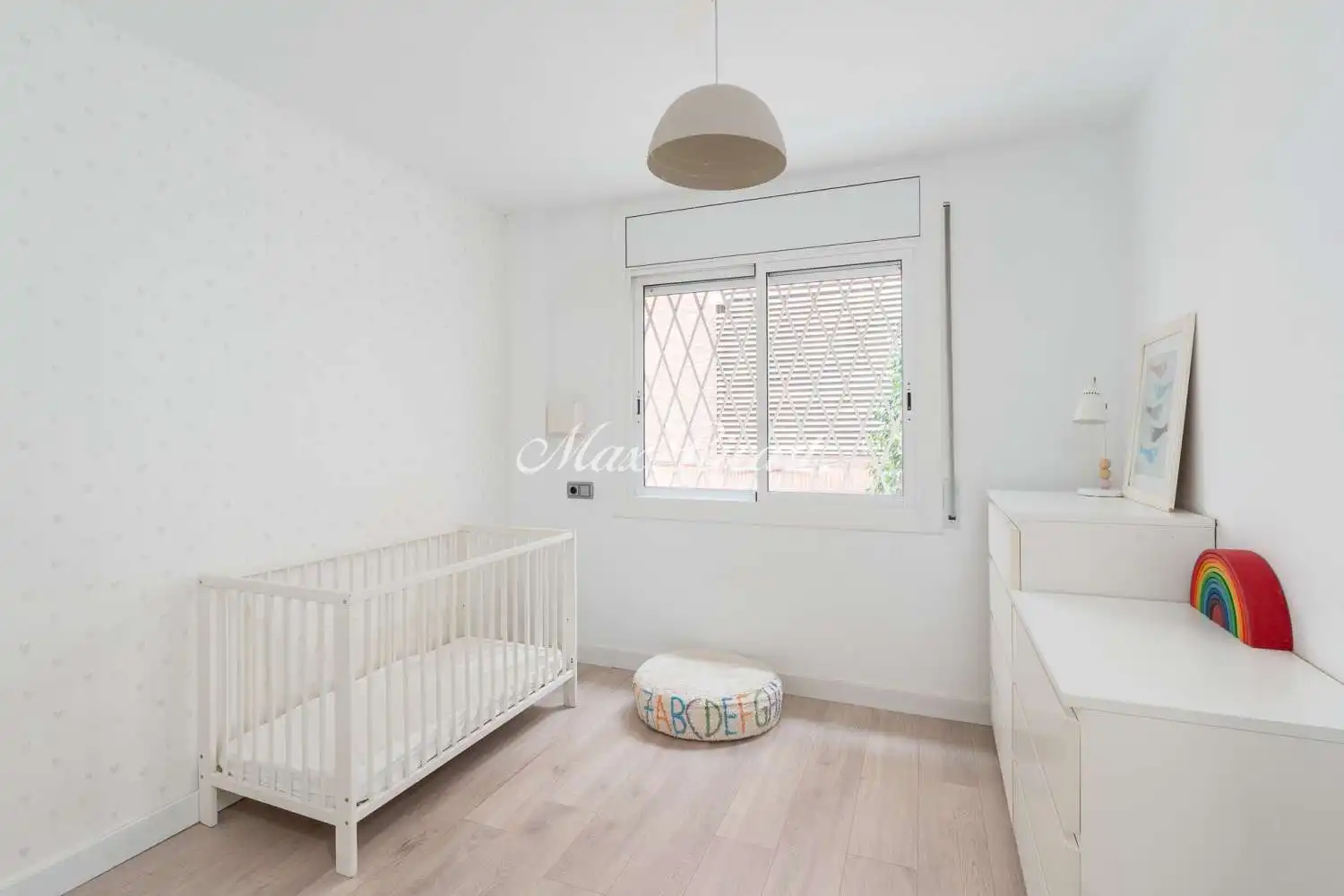 Schlafzimmer von Wohnung zum Verkauf in Barcelona mit Klimaanlage, Heizung und Terrasse