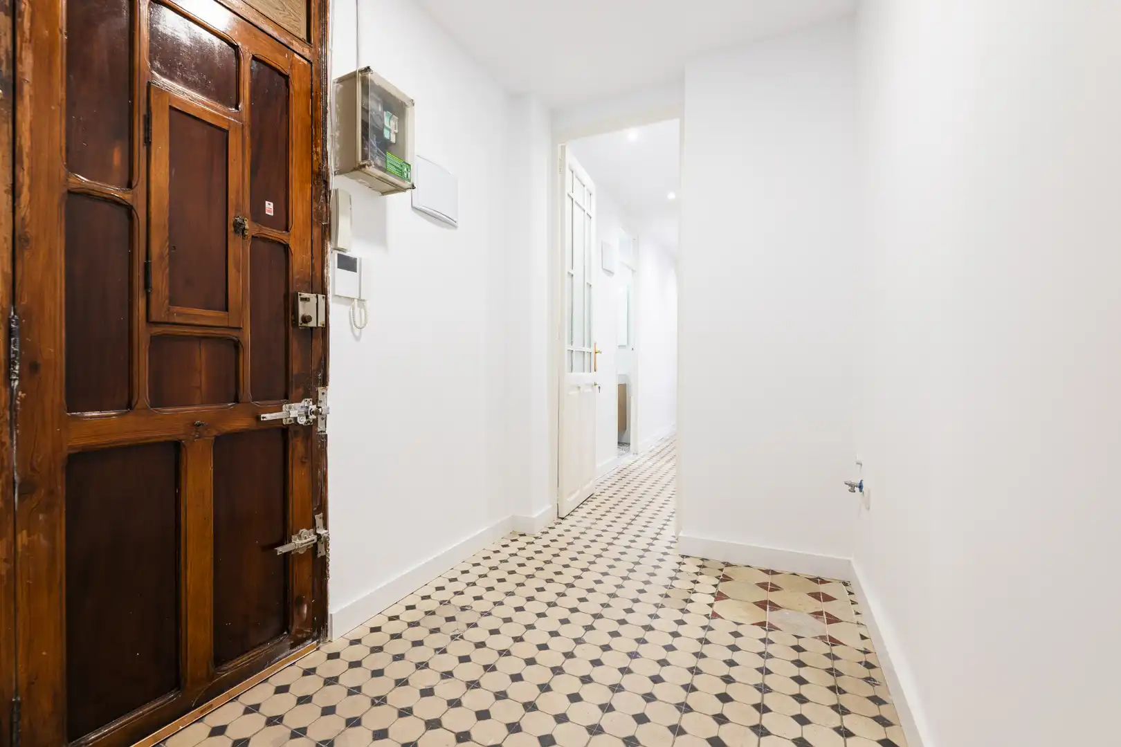 Estudio de alquiler en Valencia con Aire acondicionado, Calefacción y Amueblado