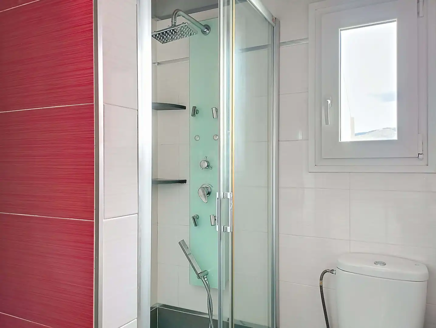 Bathroom of Buildings for sale in Vélez-Málaga