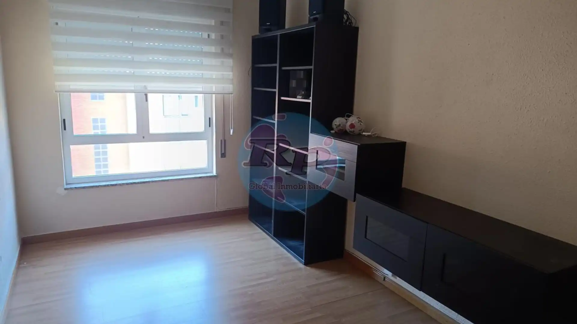 Living room of Flat for sale in León Capital   with Heating, Parquet flooring and Terrace
