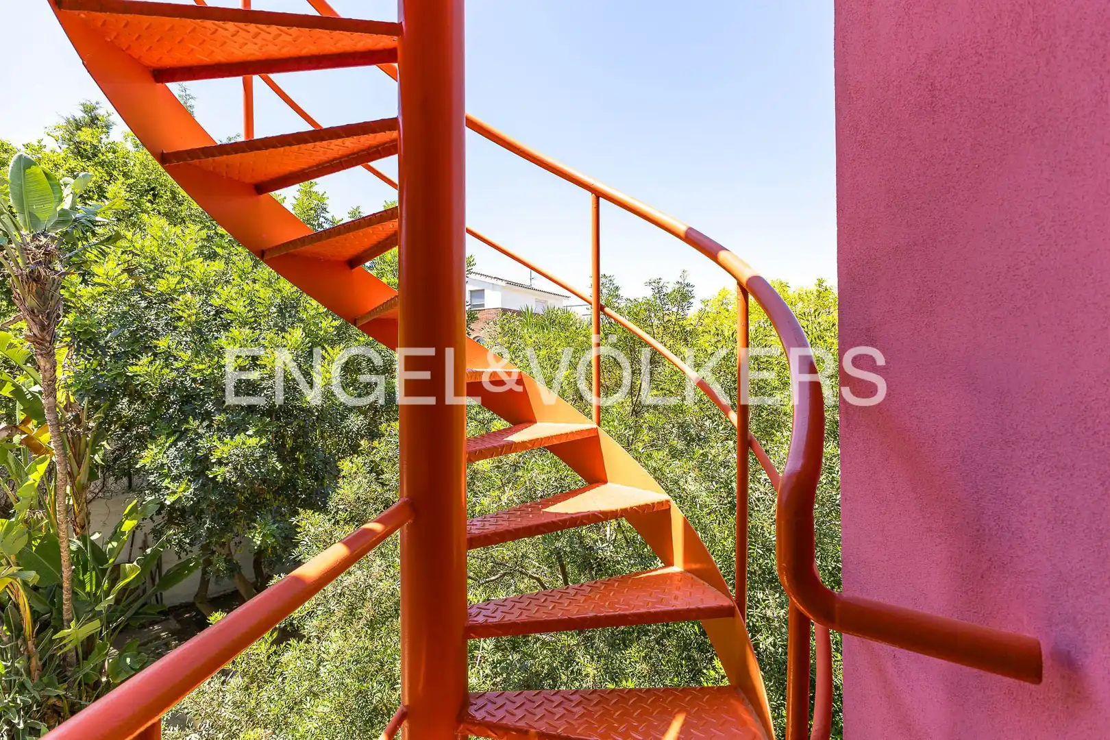 Terraza de Finca rústica en venta en Vilanova i la Geltrú con Calefacción, Jardín privado y Terraza