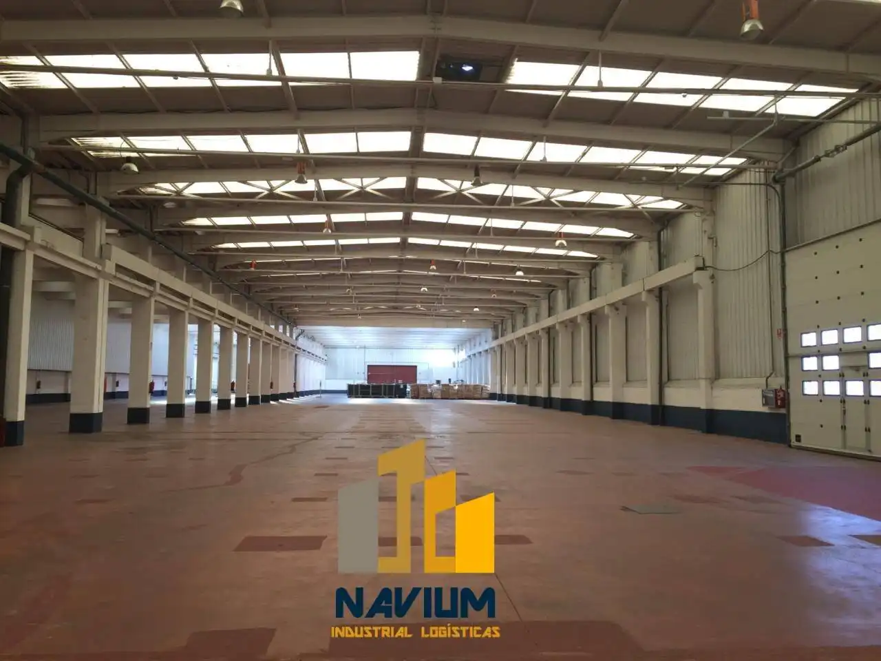 Exterior view of Industrial buildings for rent in Barrio de la Estación