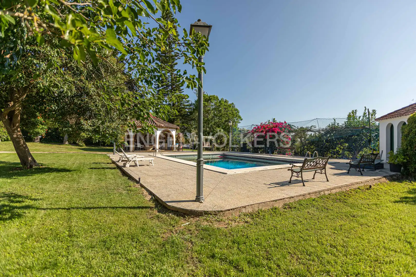 Vista exterior de Finca rústica en venta en El Rompido con Aire acondicionado, Calefacción y Jardín privado
