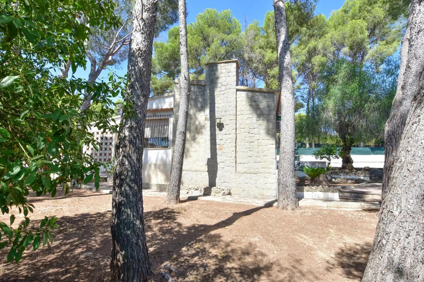 Vista exterior de Casa o chalet en venta en Montserrat con Aire acondicionado, Calefacción y Trastero