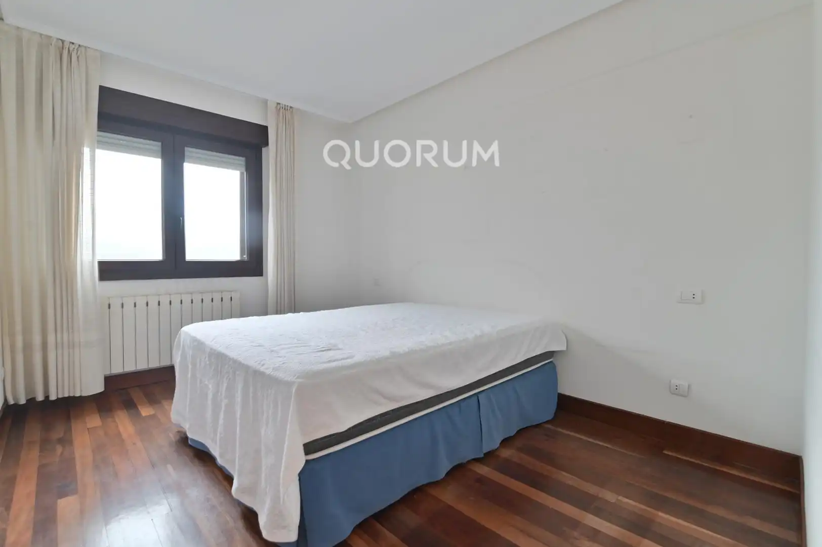 Habitación de Piso en venta en Bilbao  con Calefacción y Terraza