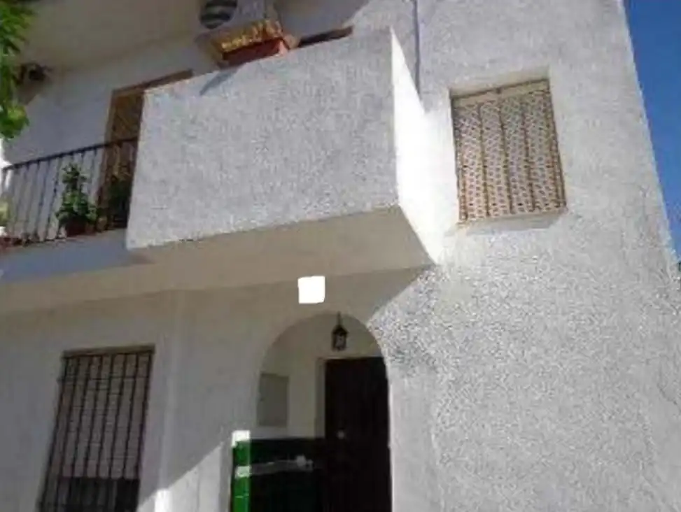 House for sale in Valverde del Camino