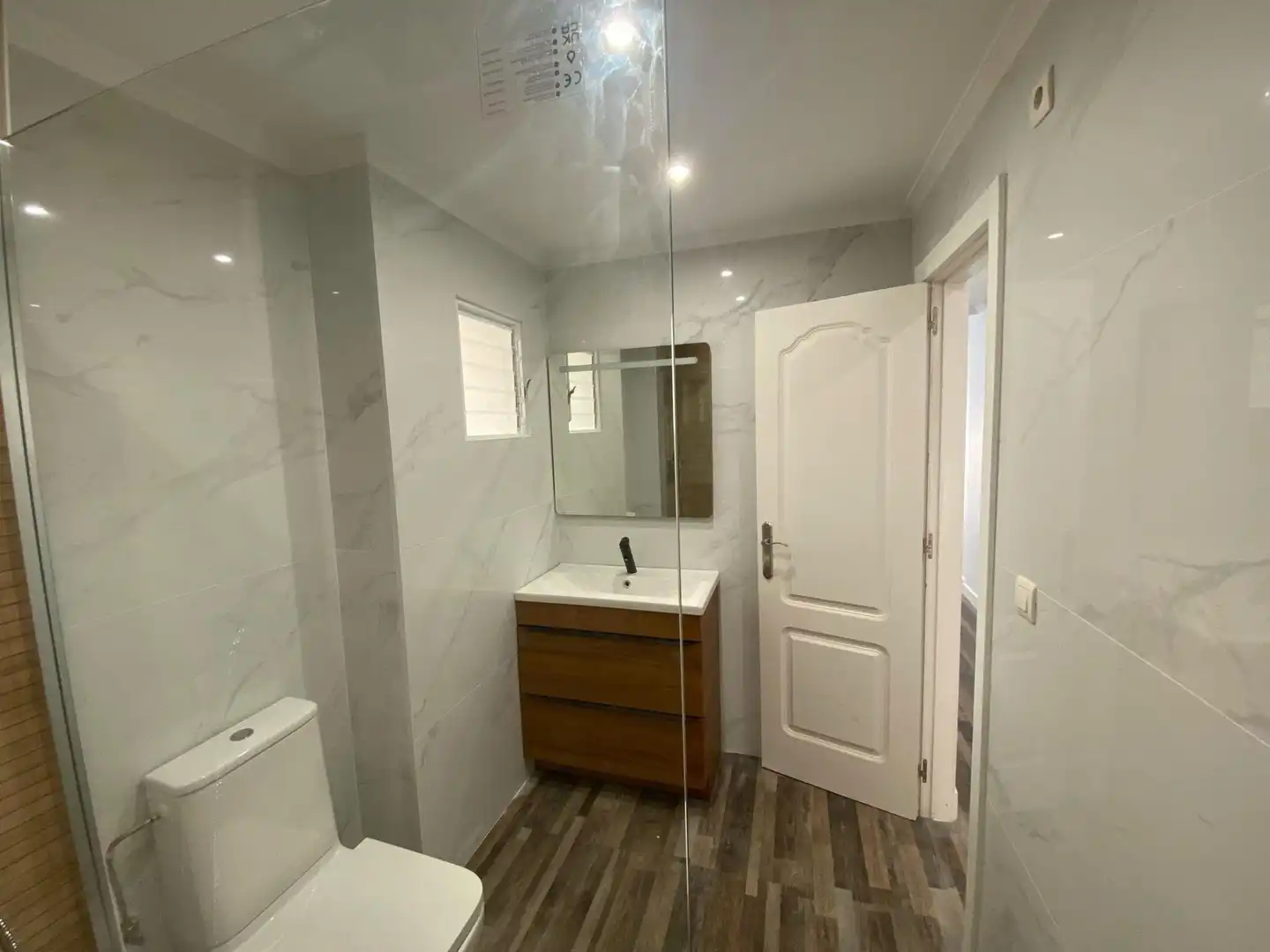 Apartamento con piscina en venta en N/A, imagen 27