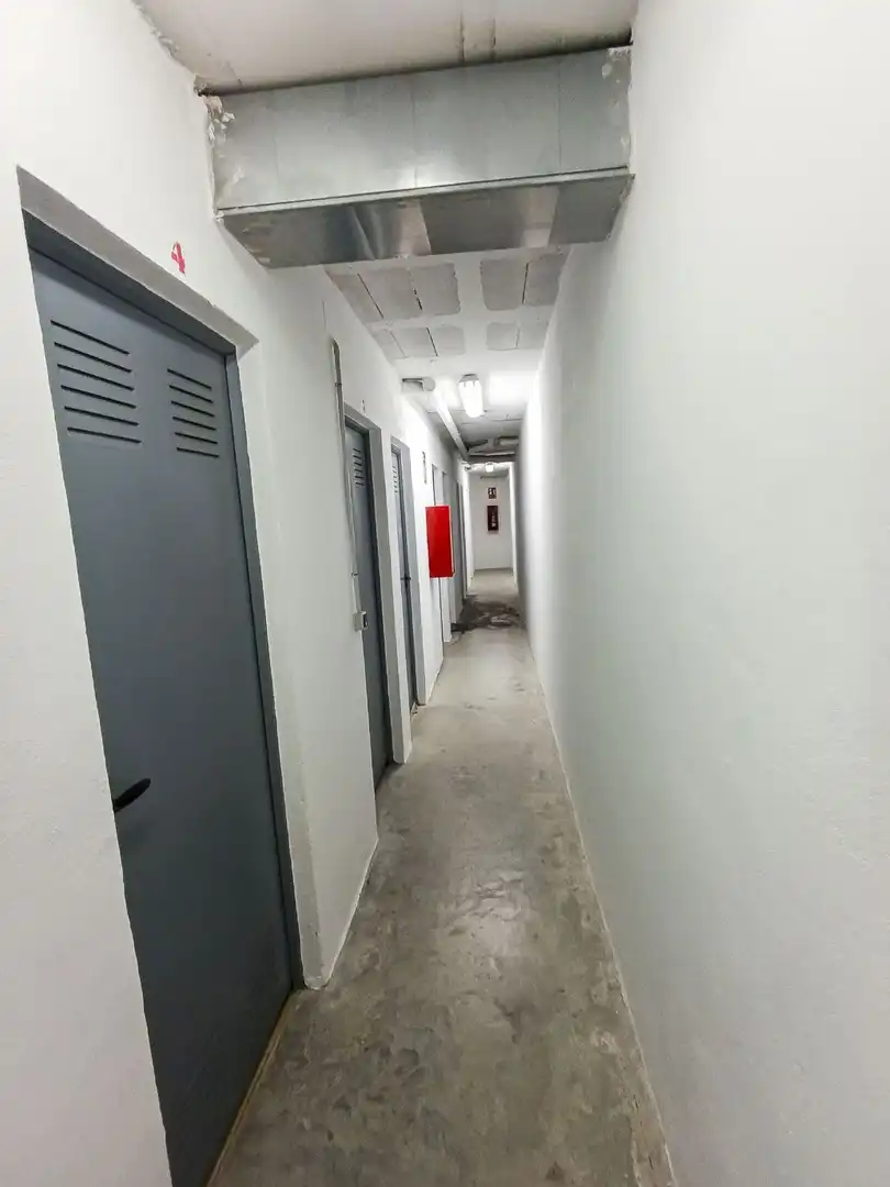 Wohnung zum Verkauf in Málaga mit Klimaanlage, Terrasse und Abstellraum