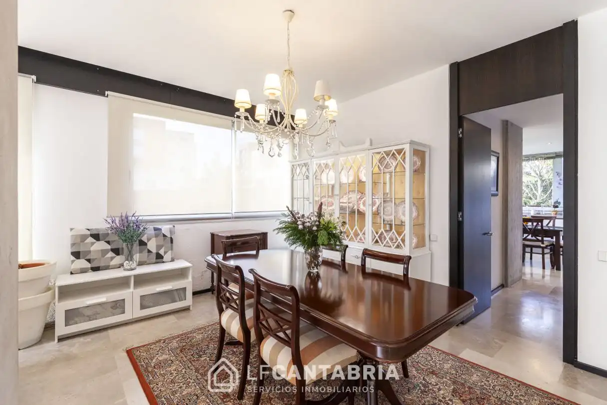 Dining room of Flat for sale in Santander  with Heating, Private garden and Terrace