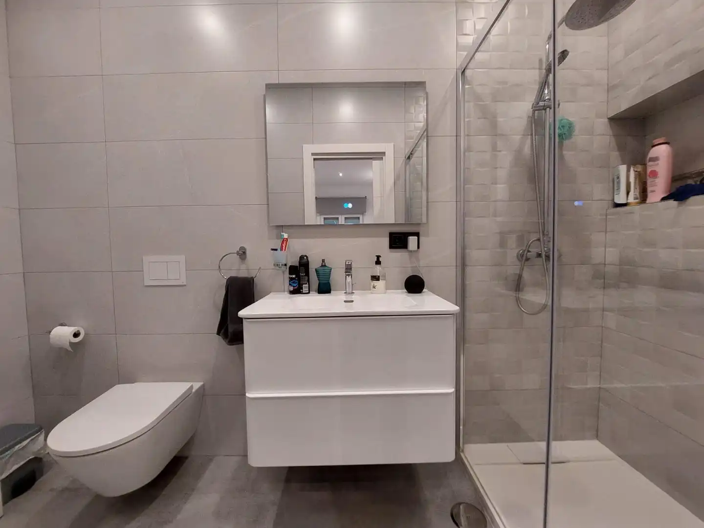 Bathroom of Detached homes for sale in Benahavís  with Air Conditioner, Heating and Private garden