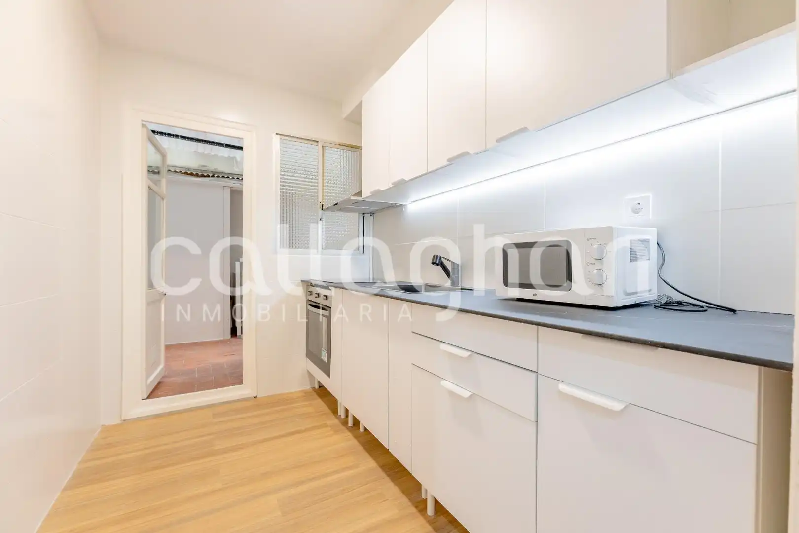 Cocina de Piso en venta en Valencia con Balcón