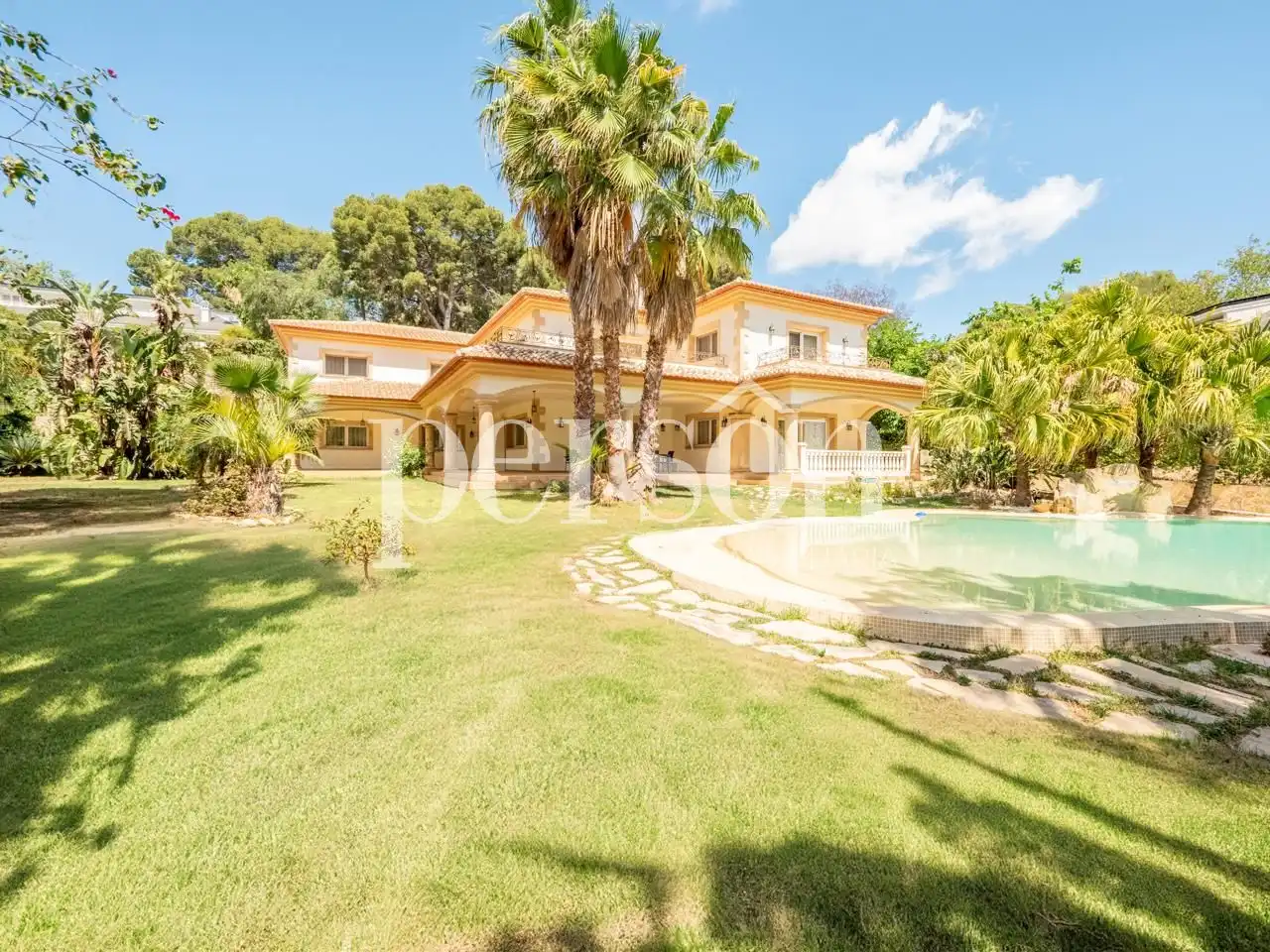 Villa con piscina in vendita a Rocafort, imagen 2