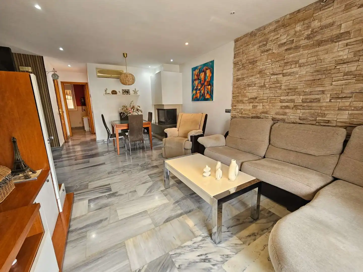 Sala de estar de Casa o chalet en venta en Alhaurín de la Torre con Aire acondicionado, Calefacción y Terraza