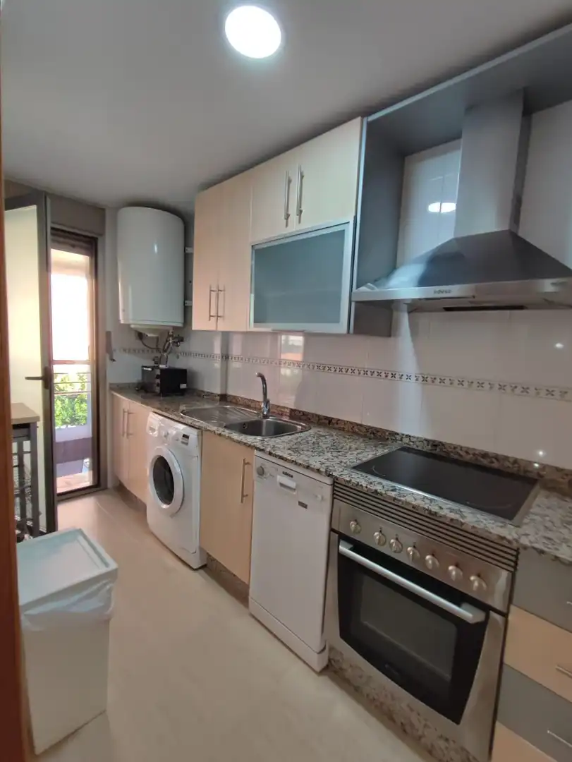 Cuina de Apartament en venda en Murcia amb Aire condicionat i Traster