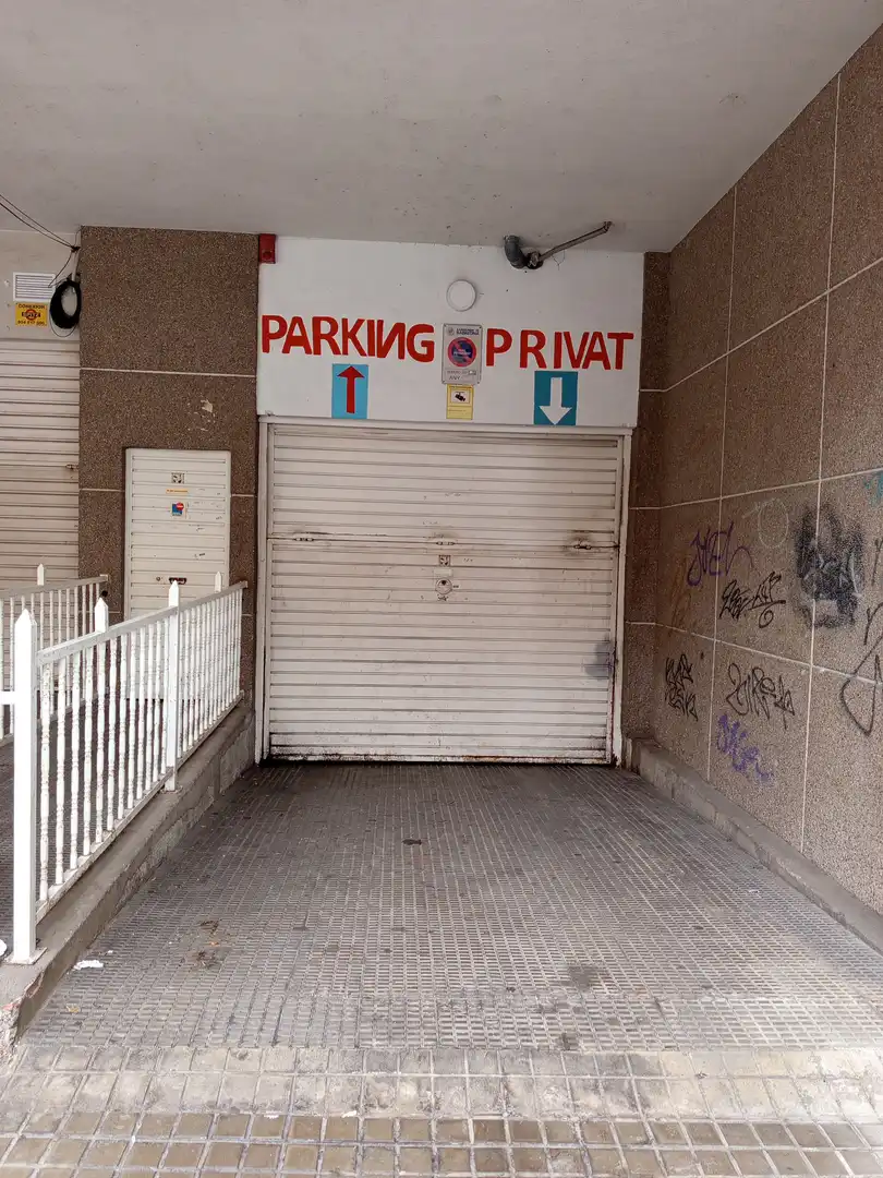 Parking for sale in Calle Liszt, imagen 2