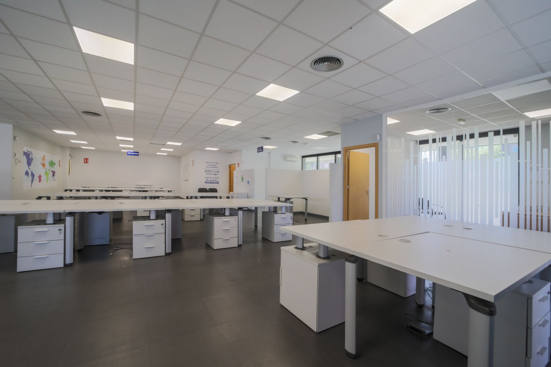 Office to rent in  Madrid Capital  with Air Conditioner and Heating