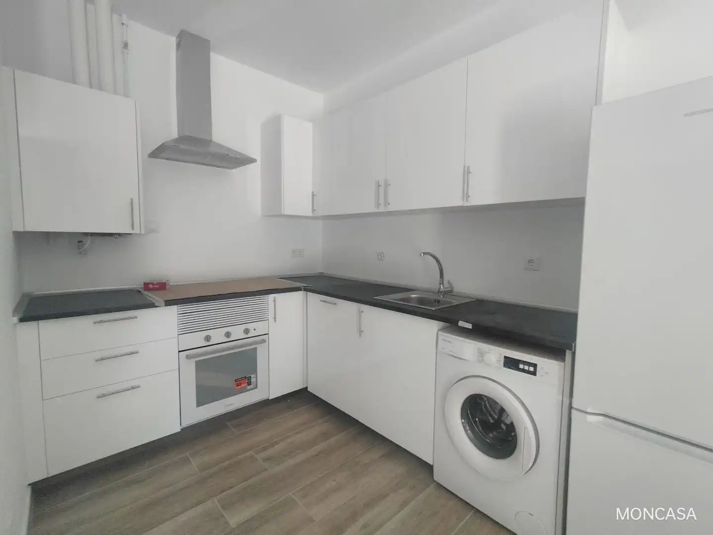 Cuina de Apartament de lloguer en Valladolid amb Calefacció