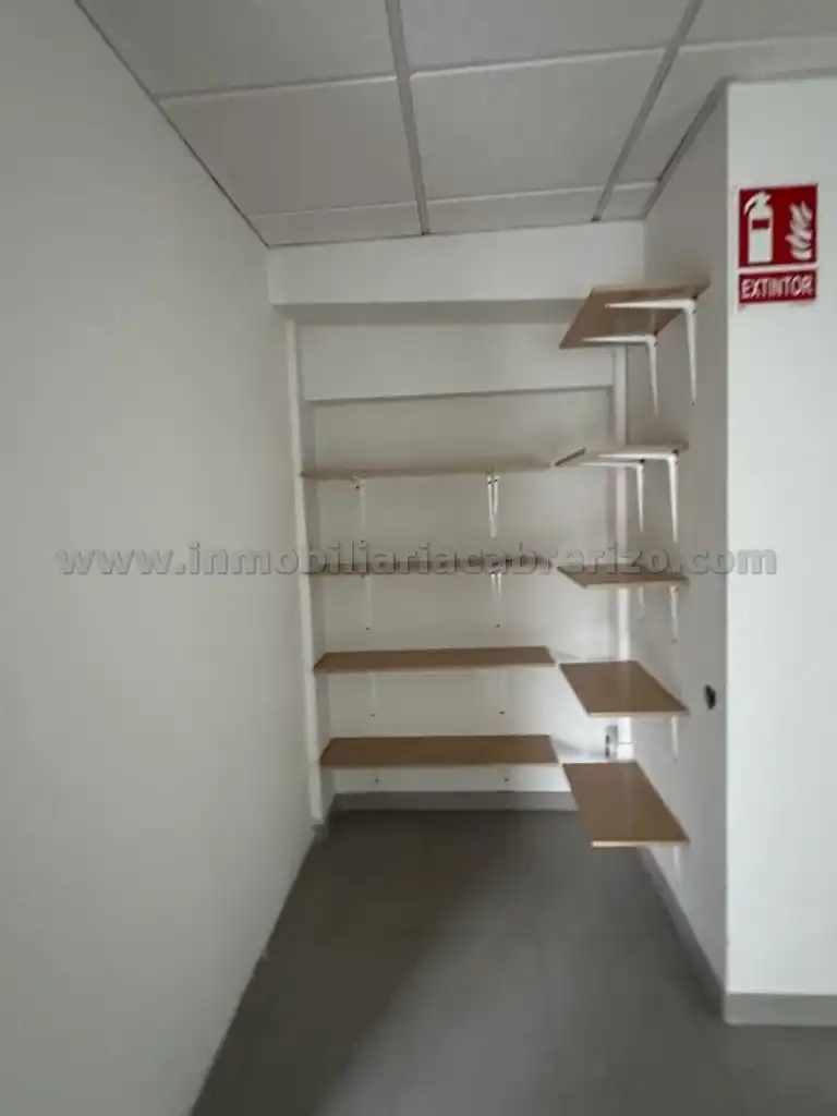 Oficina en venta en  Logroño
