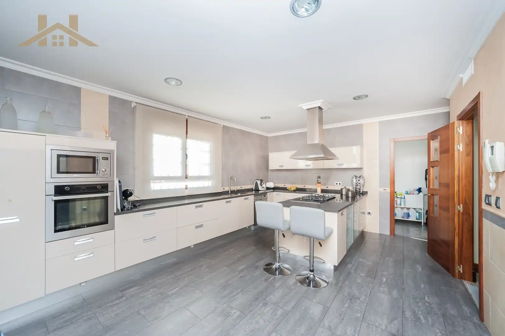 Kitchen of Houses for sale in La Montaña - El Cortijo