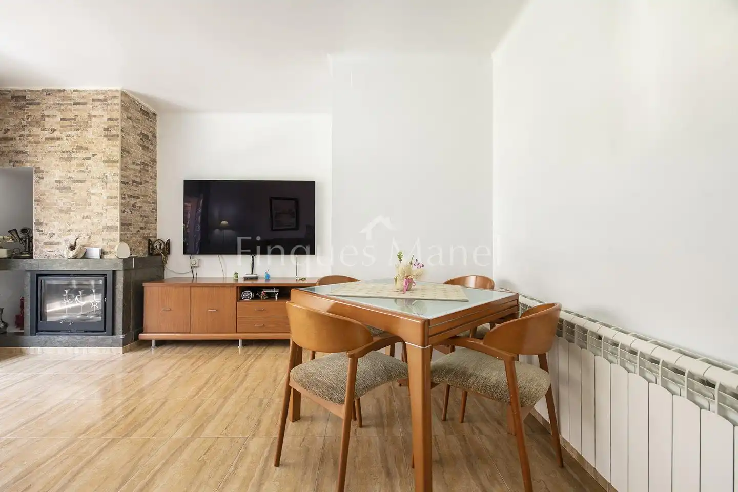 Exterior view of Houses for sale in Bescanó, Girona