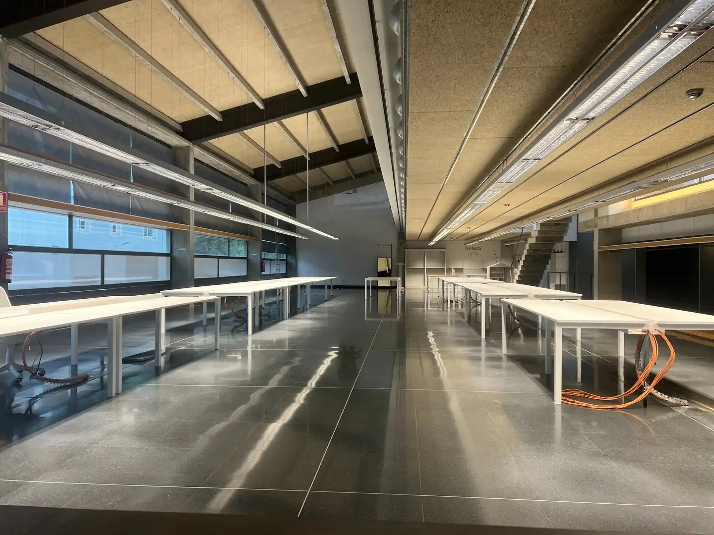 Office for sale in Bergondo  with Air Conditioner, Heating and Terrace