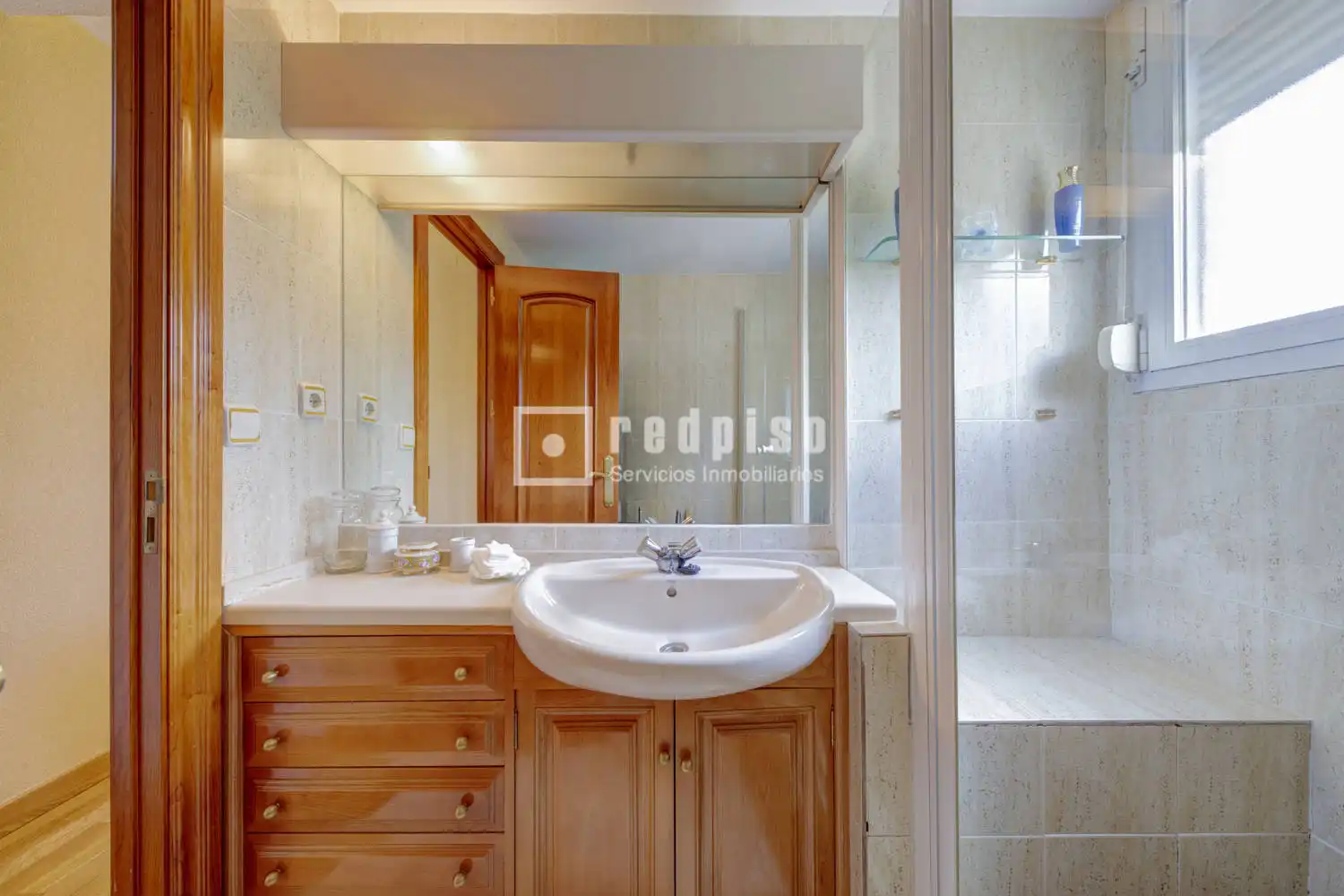Bathroom of Flat for sale in Pozuelo de Alarcón  with Heating, Private garden and Parquet flooring