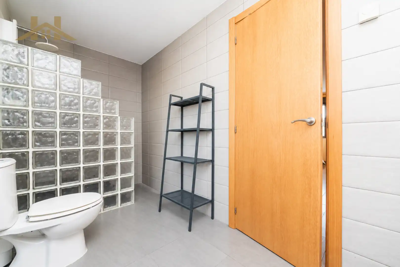 Bathroom of Detached homes for sale in Arroyomolinos (Madrid)  with Heating, Private garden and Oven