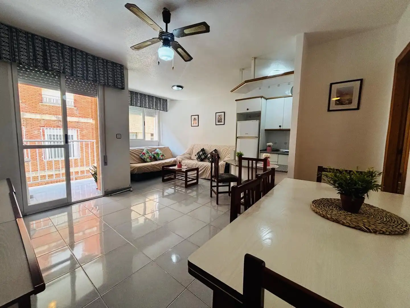 Apartament amb terrassa en venda a Casco Antiguo, imagen 2