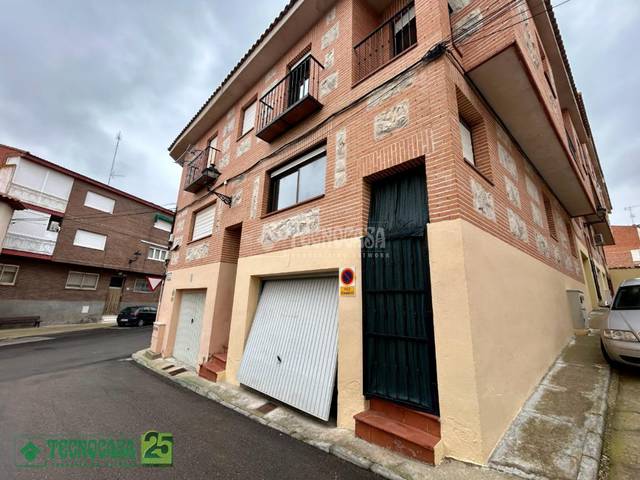Casa adosada en Venta en C. Cela en Huerta de Valdecarábanos