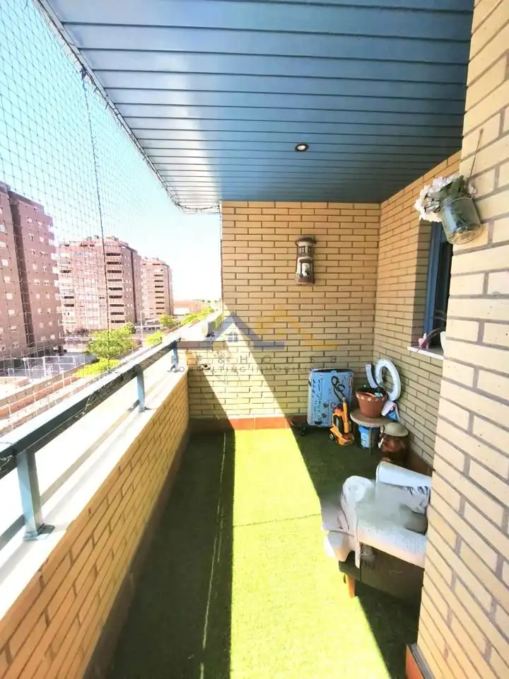 Terraza de Piso en venta en Seseña con Aire acondicionado, Calefacción y Parquet